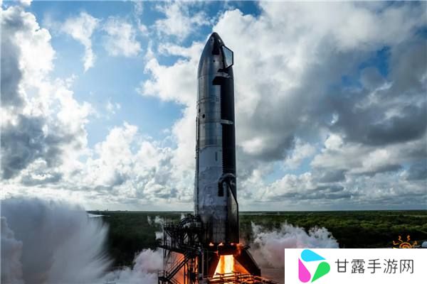 才回收一级助推器，马斯克便放话：SpaceX明年挑战捕获星舰上下两级